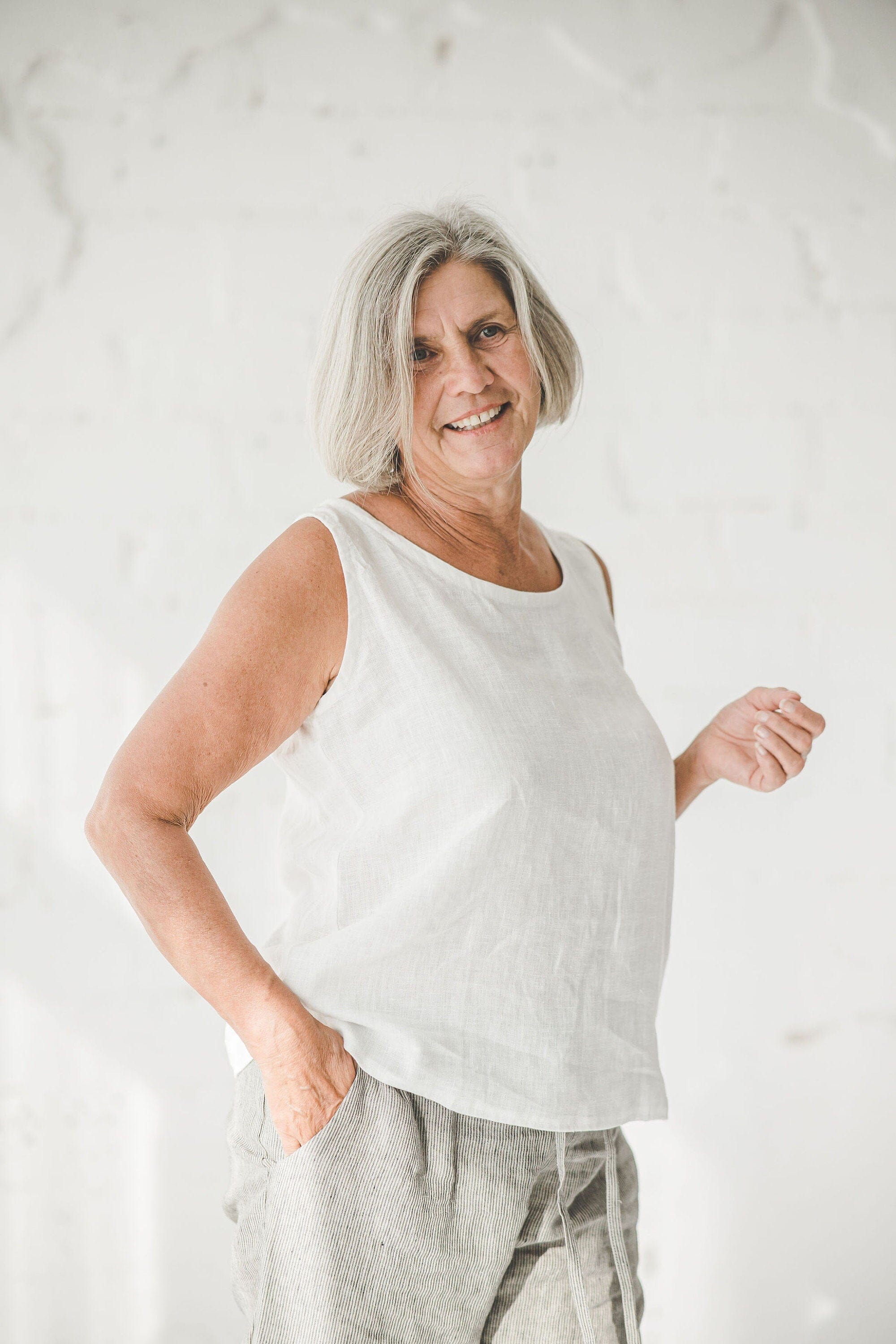 Classic Linen Sleeveless Blouse Old Linen Mill