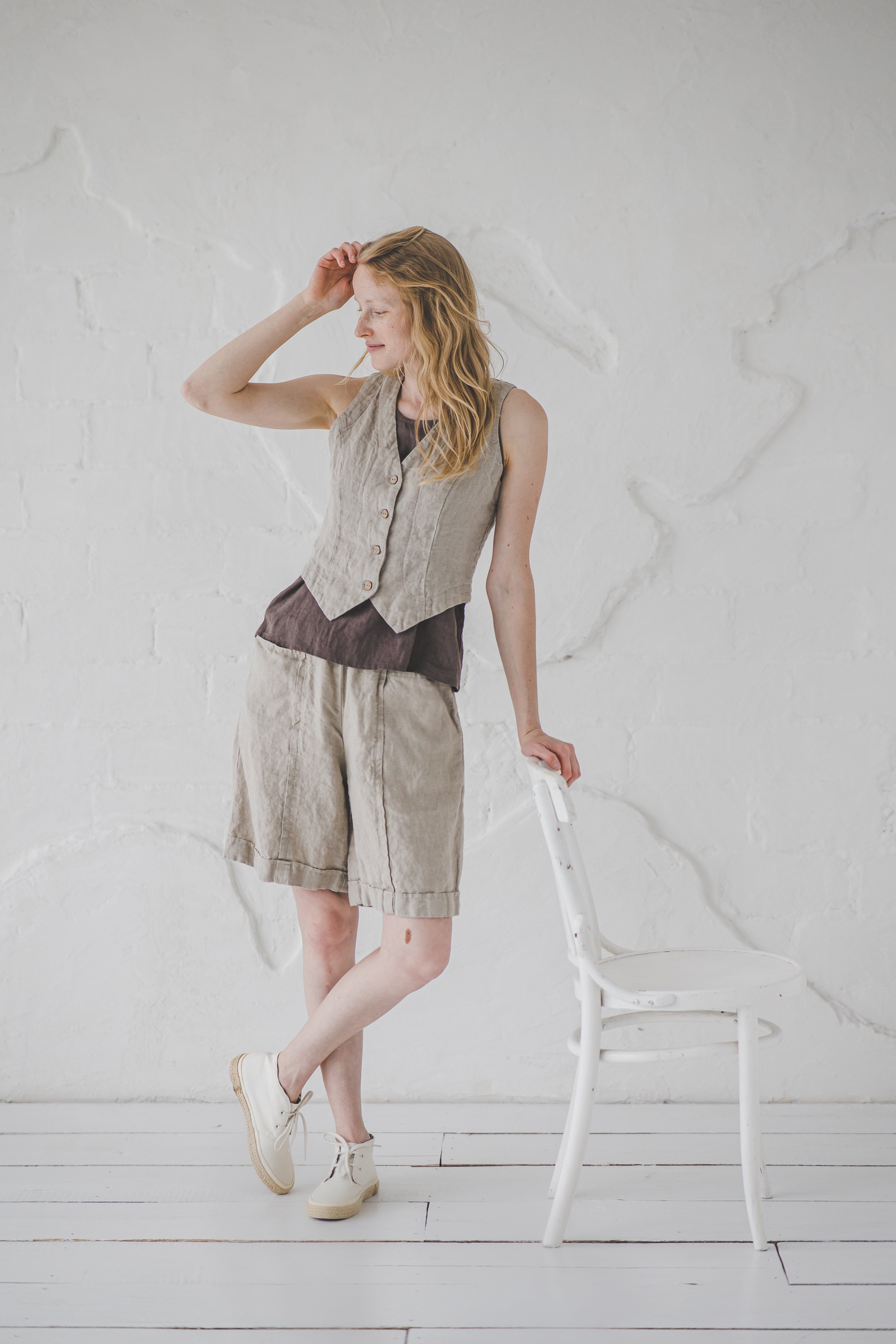 Classic Linen Vest 246 Old Linen Mill