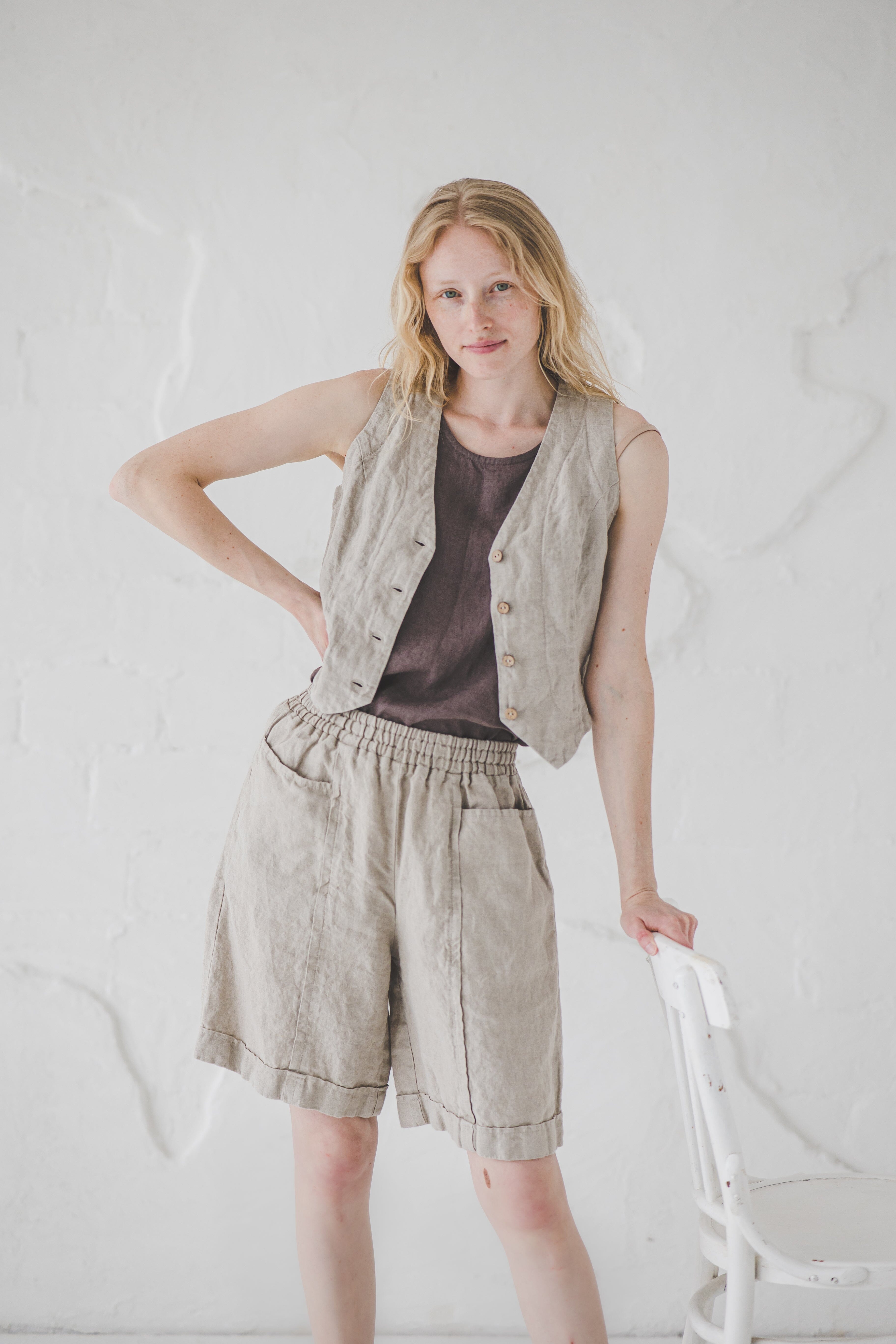 Classic Linen Vest 246 Old Linen Mill