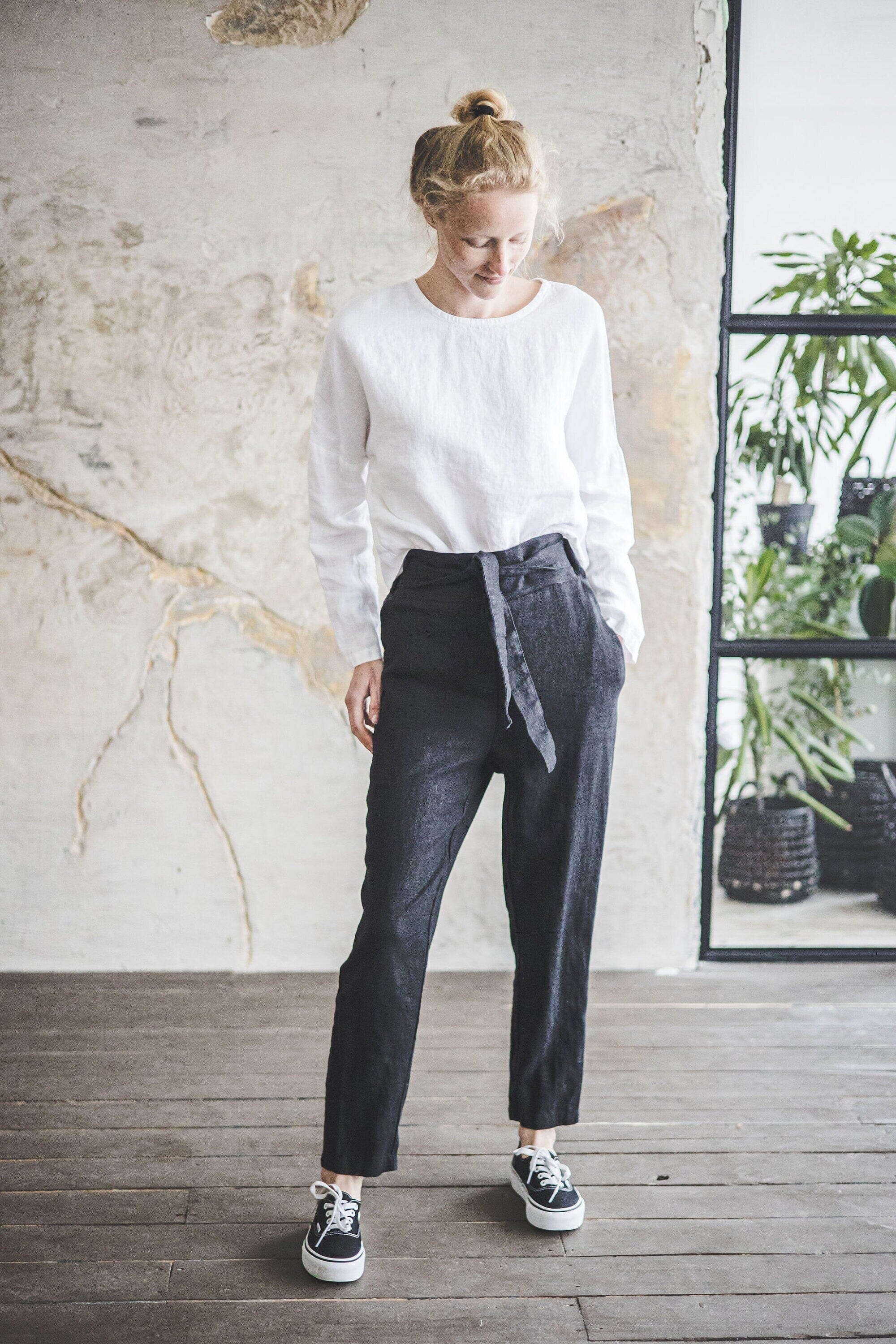 High-Waisted Linen Pants for Women Old Linen Mill Heavy Black XS