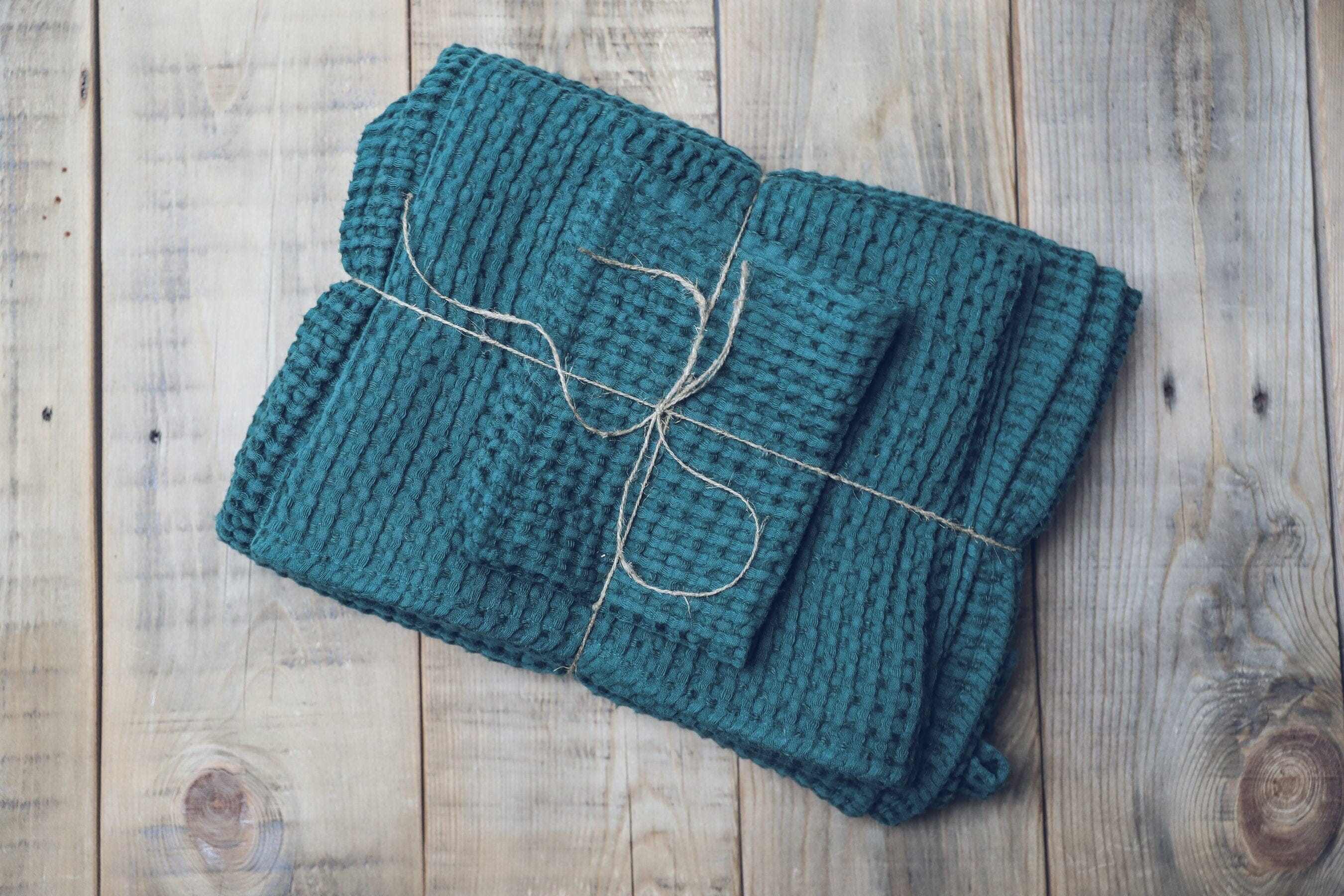 Set of 3 Absorbent Linen Towels Old Linen Mill Green