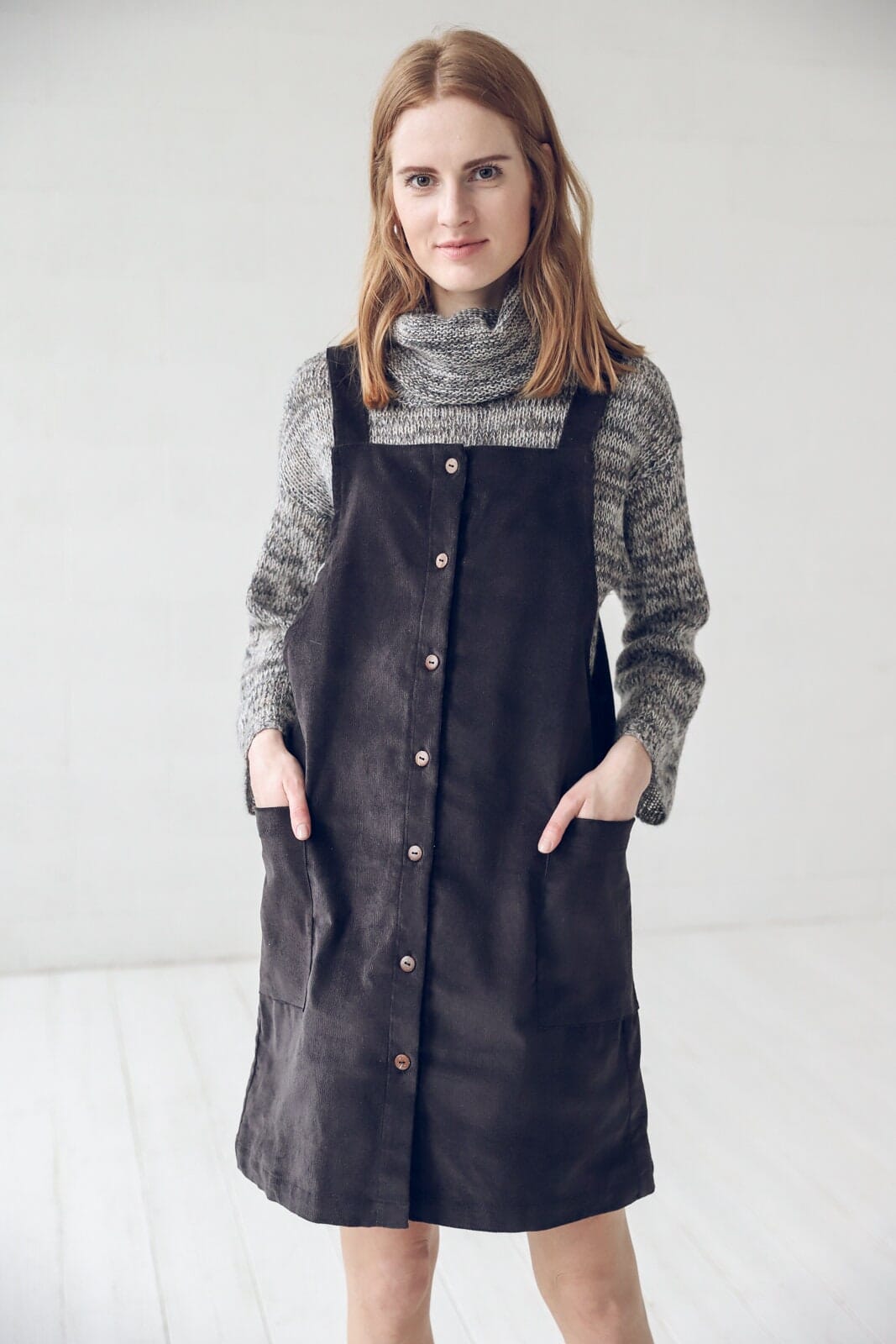 Short Cotton Black Dress for Women Old Linen Mill Black XS/S