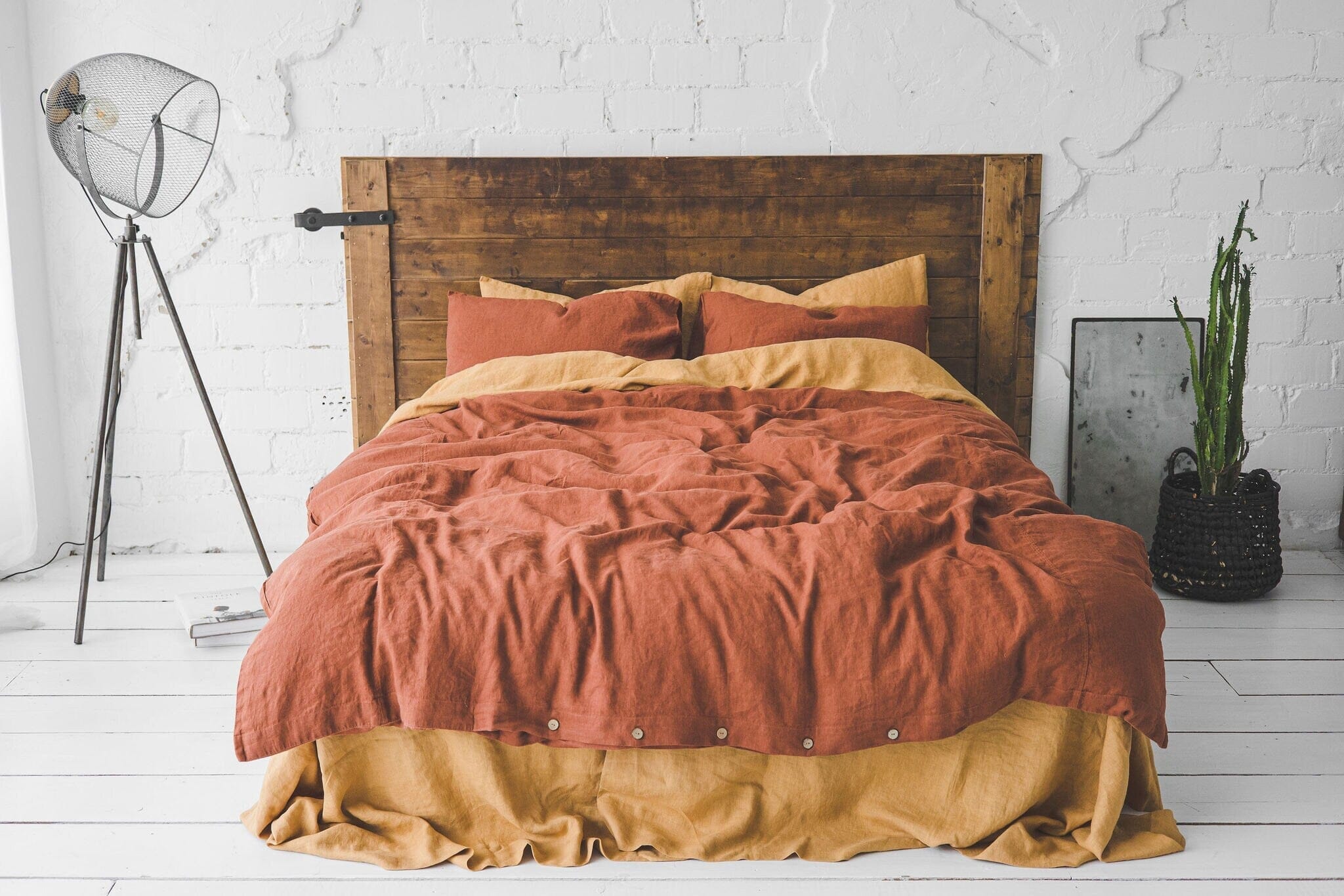 Soft Wash Bed Linen Gift Set Old Linen Mill Ivory US/CA Single