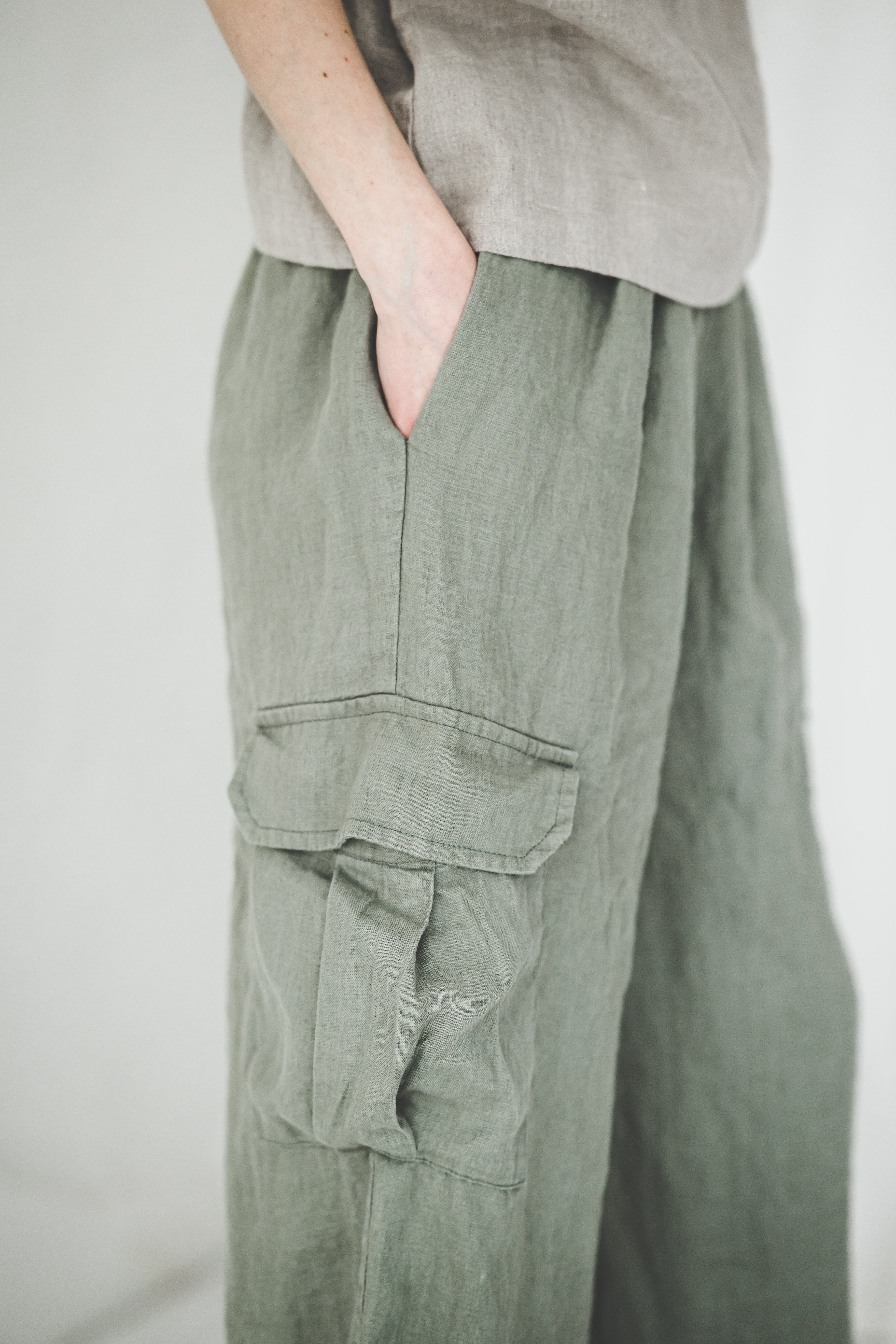 Ruby and Jenna Linen Cargo Pants Natural / L