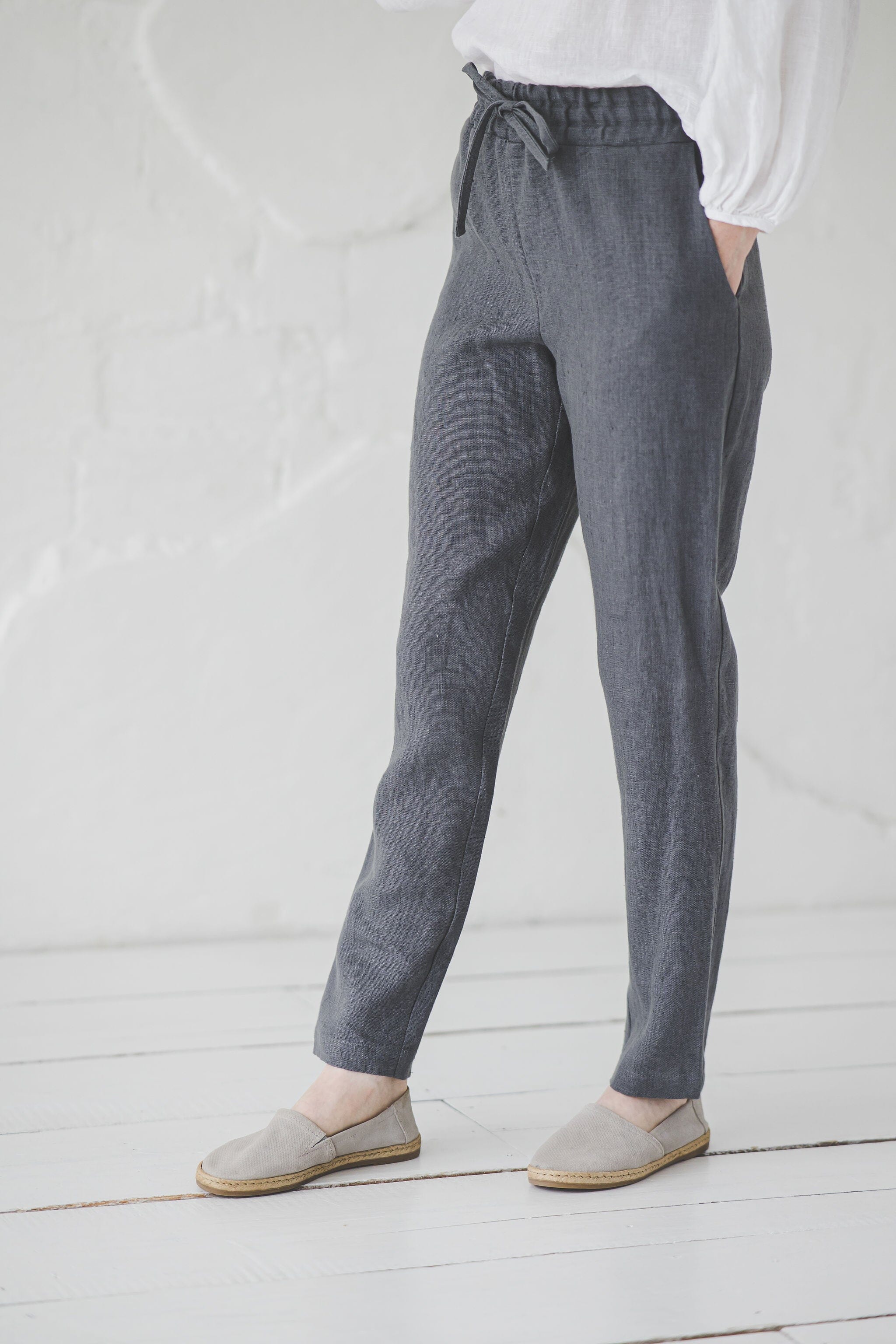 Copy of Tapered Heavy Linen Pants for Women P01 Old Linen Mill 