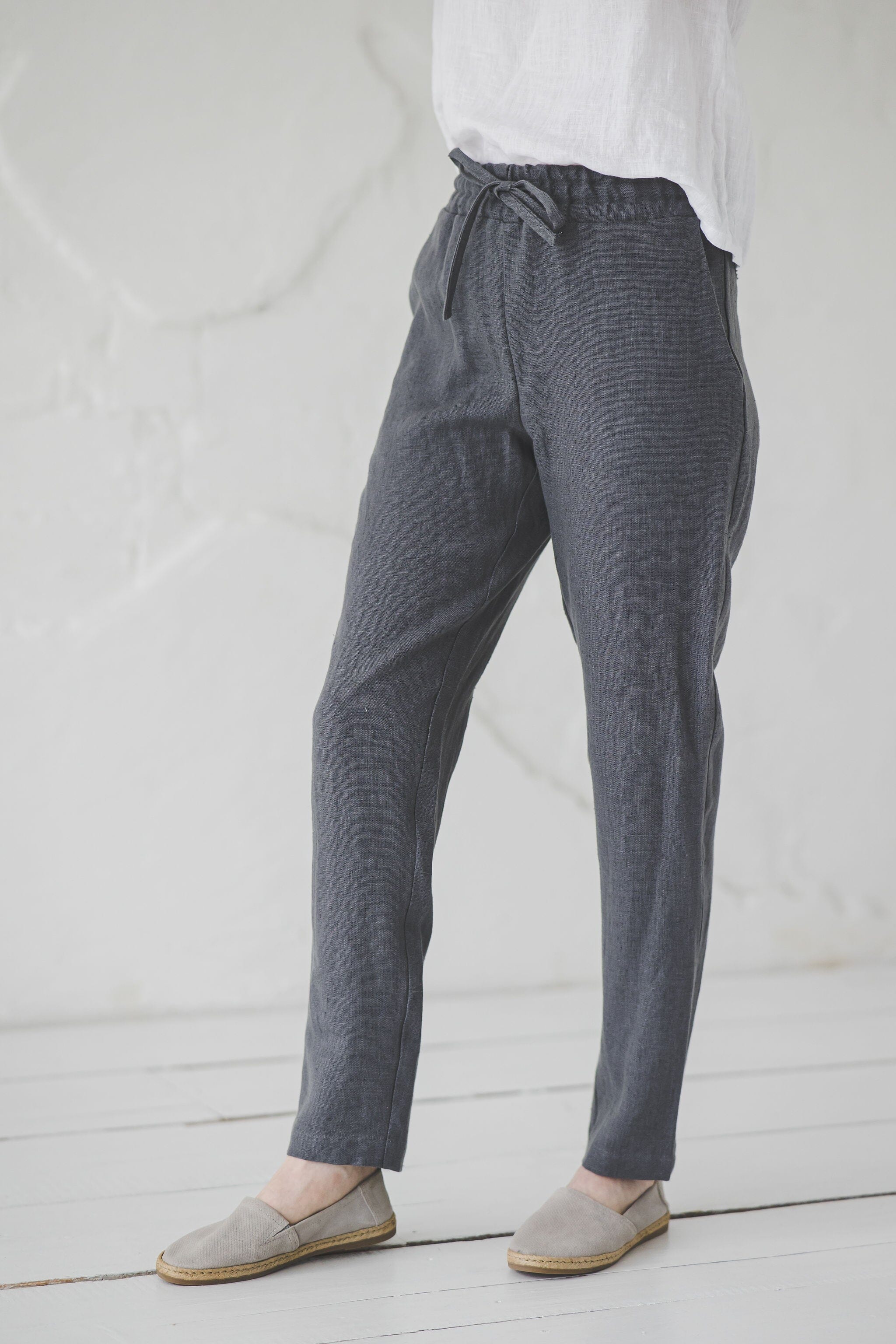 Copy of Tapered Heavy Linen Pants for Women P01 Old Linen Mill 