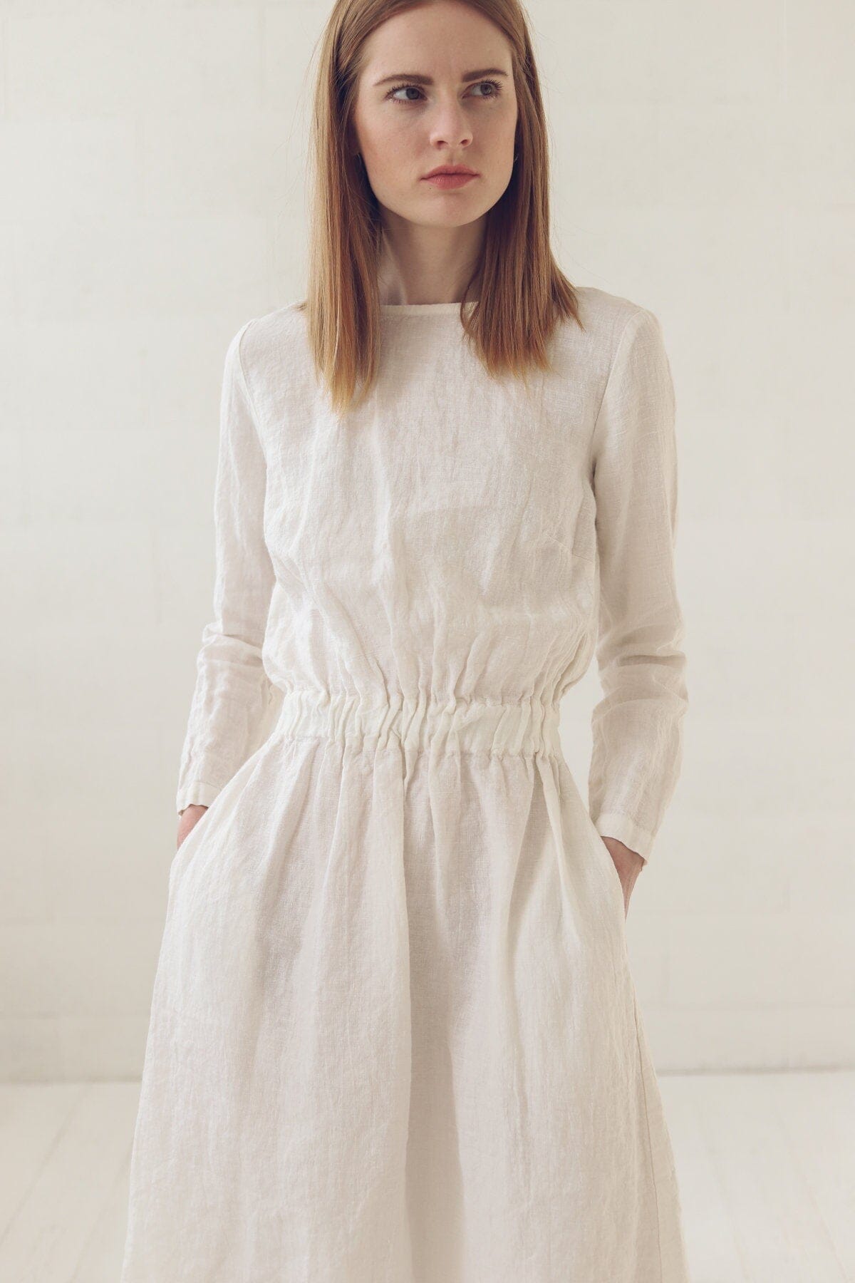 Elegant Fitted Long-Sleeve Soft Linen Dress Old Linen Mill 