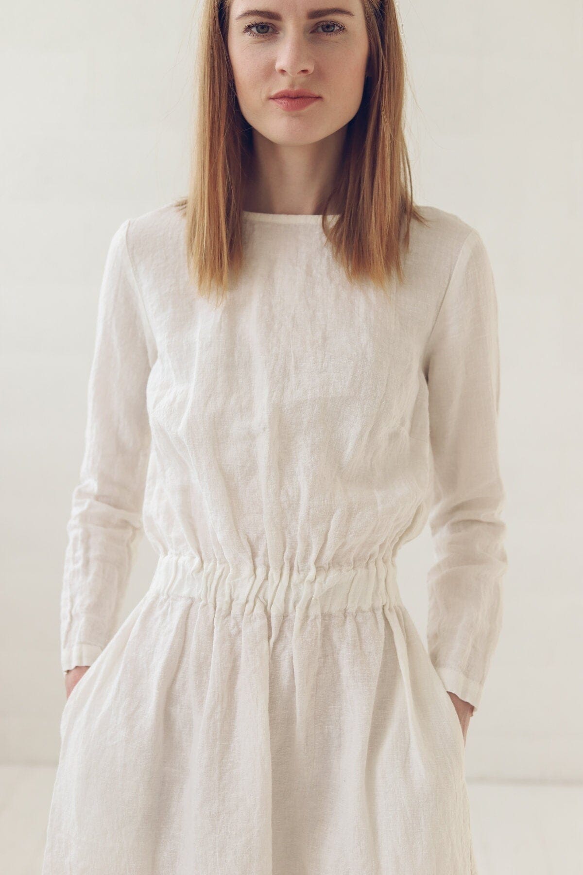 Elegant Fitted Long-Sleeve Soft Linen Dress Old Linen Mill 