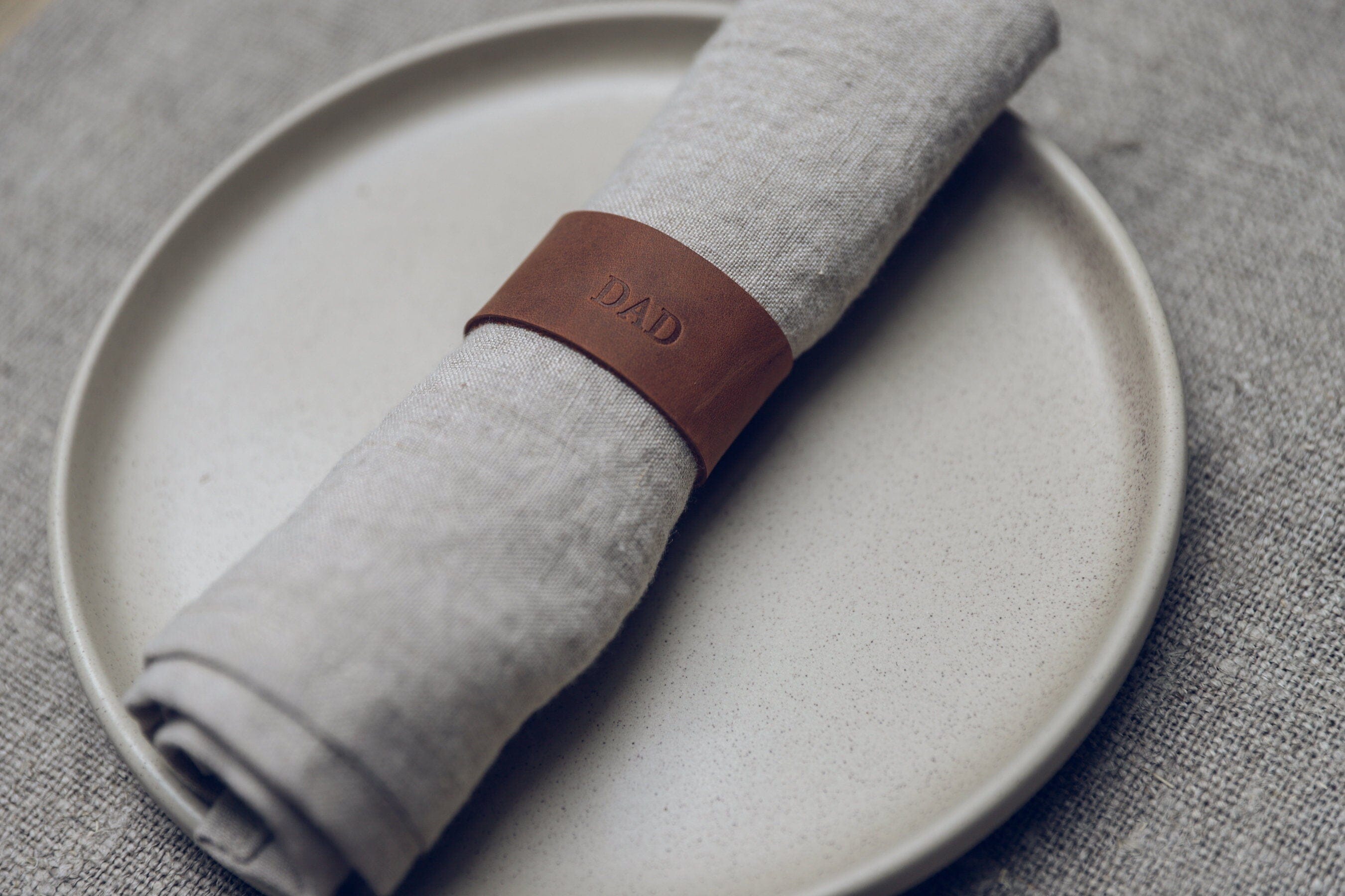 Gift Set of 6 Linen Napkins with Leather Rings Old Linen Mill 
