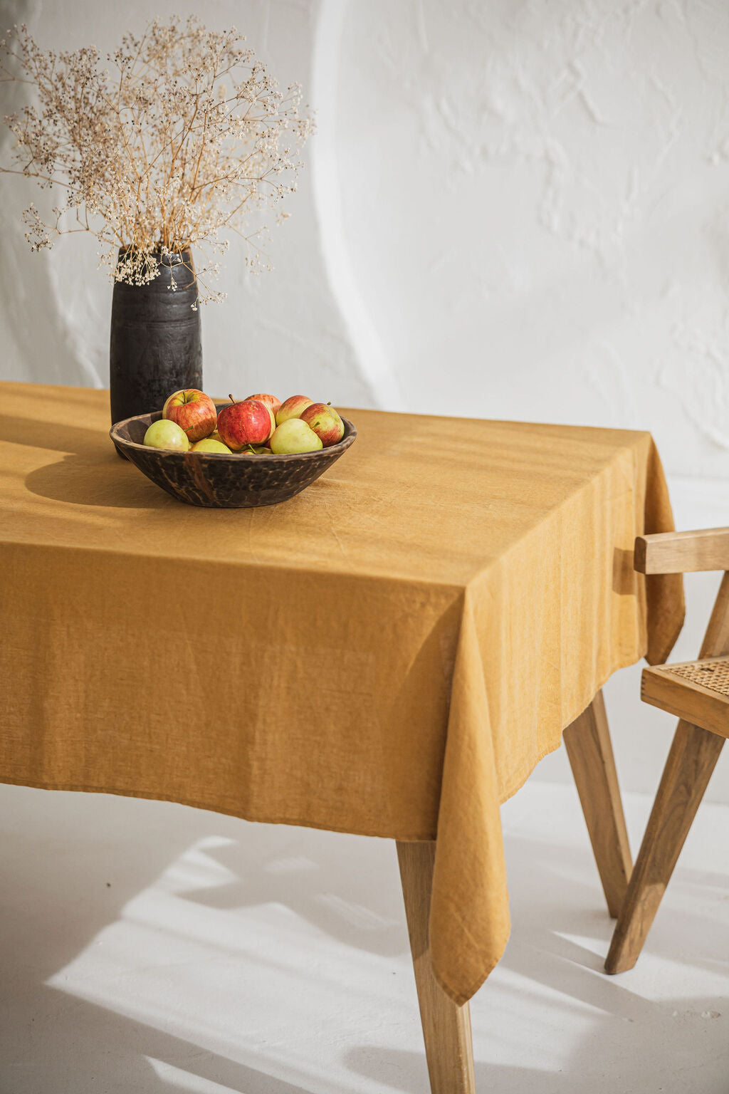Honey Gold Linen Tablecloth – Various Sizes Old Linen Mill