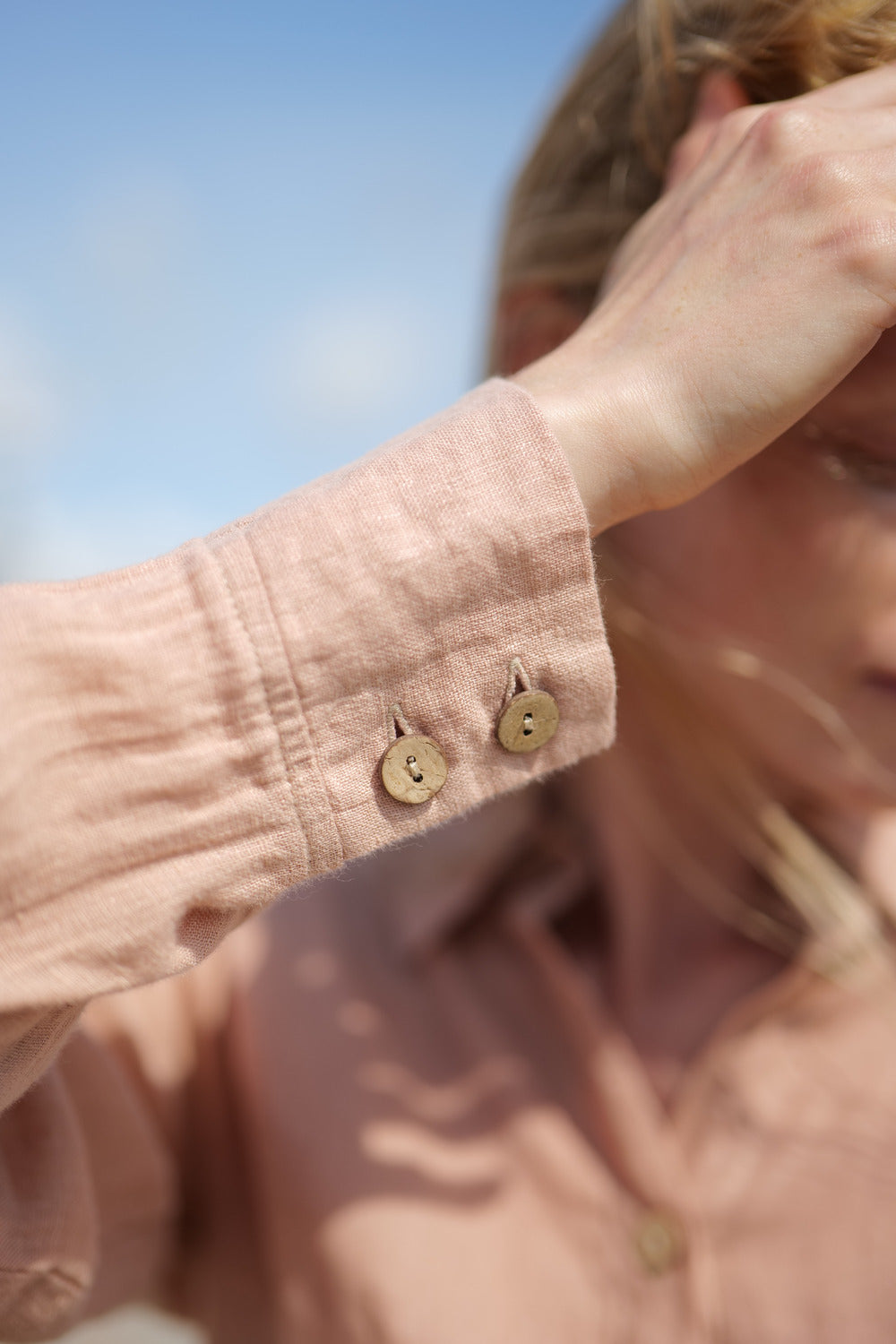 Lightweight Old Linen Mill close up pic with sleeve details