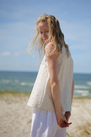  Polka Dot Top Cumbia made from linen and viscose perfect for summer