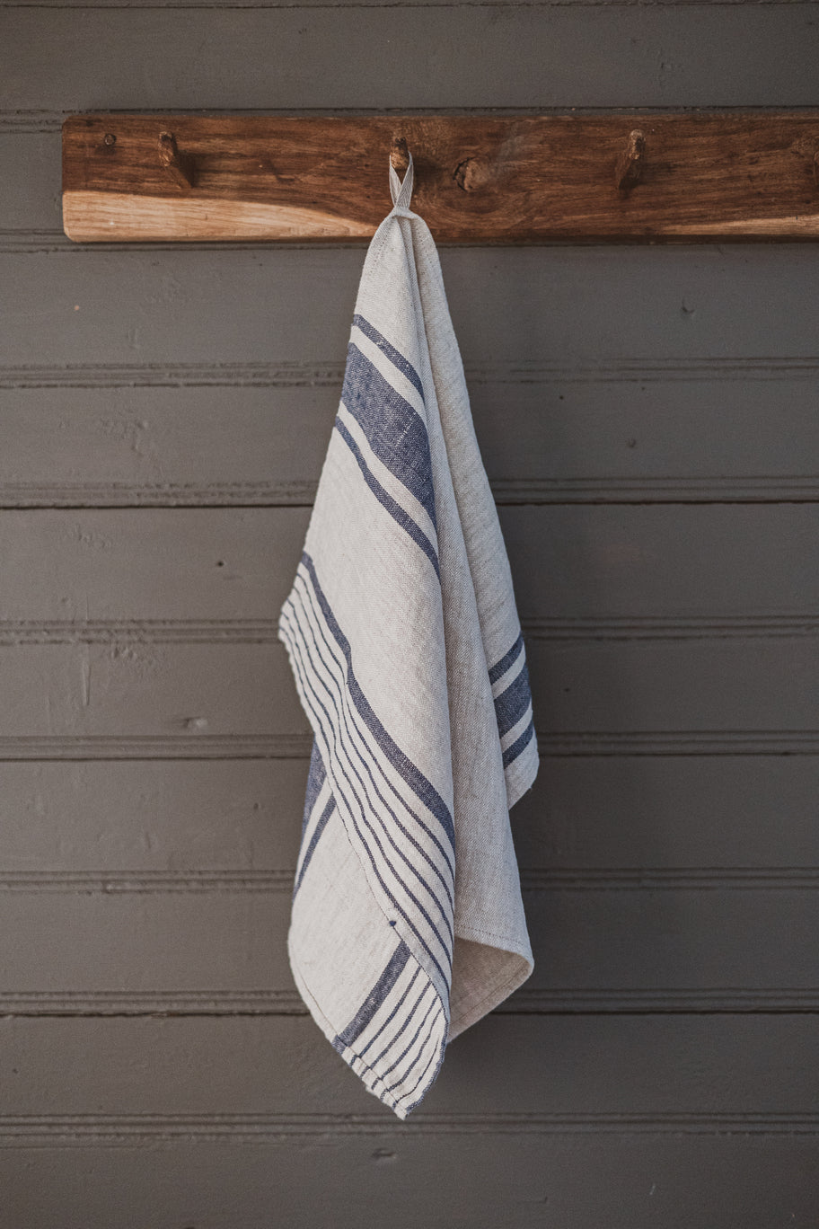 Linen Tea Towels – Set of 2 in Dark Blue Stripes TT50x70 Old Linen Mill