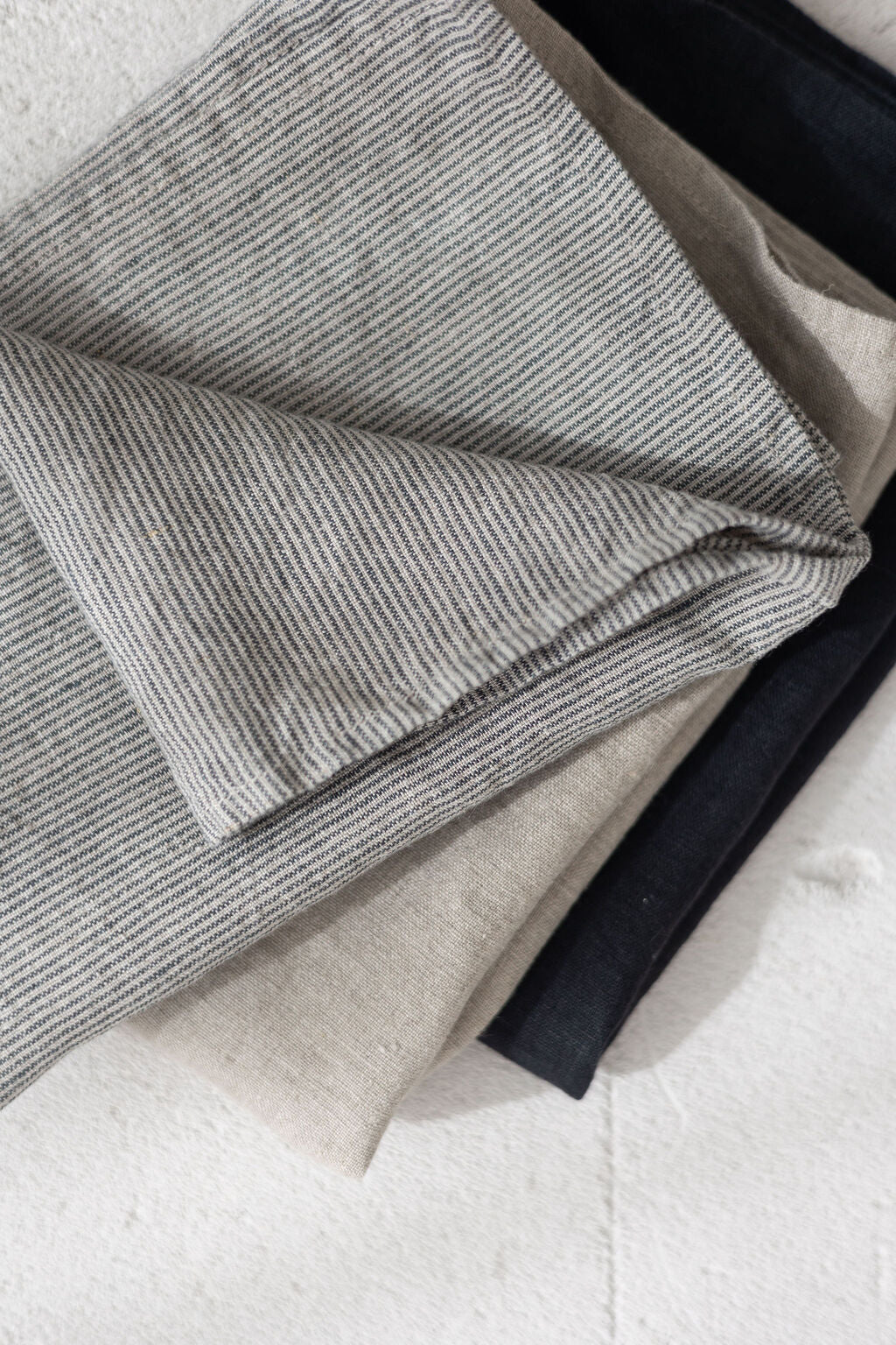 Set of 3 Linen Tea Towels in Different Colors TT50x70 Old Linen Mill