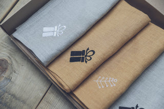 Sets of Handmade Gift Linen Table Napkins with Gift Box Old Linen Mill 