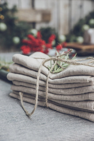 Sets of Linen Napkins Gift Idea Old Linen Mill Set of 6 napkins / 45 x 45 cm; 17.7" x 17.7" 