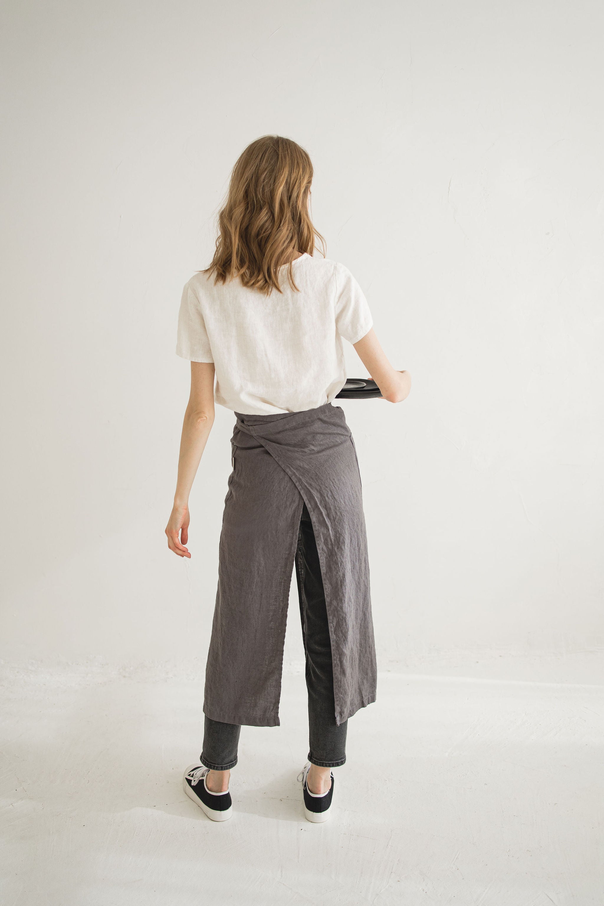 Split Leg Linen Apron AP6 Old Linen Mill