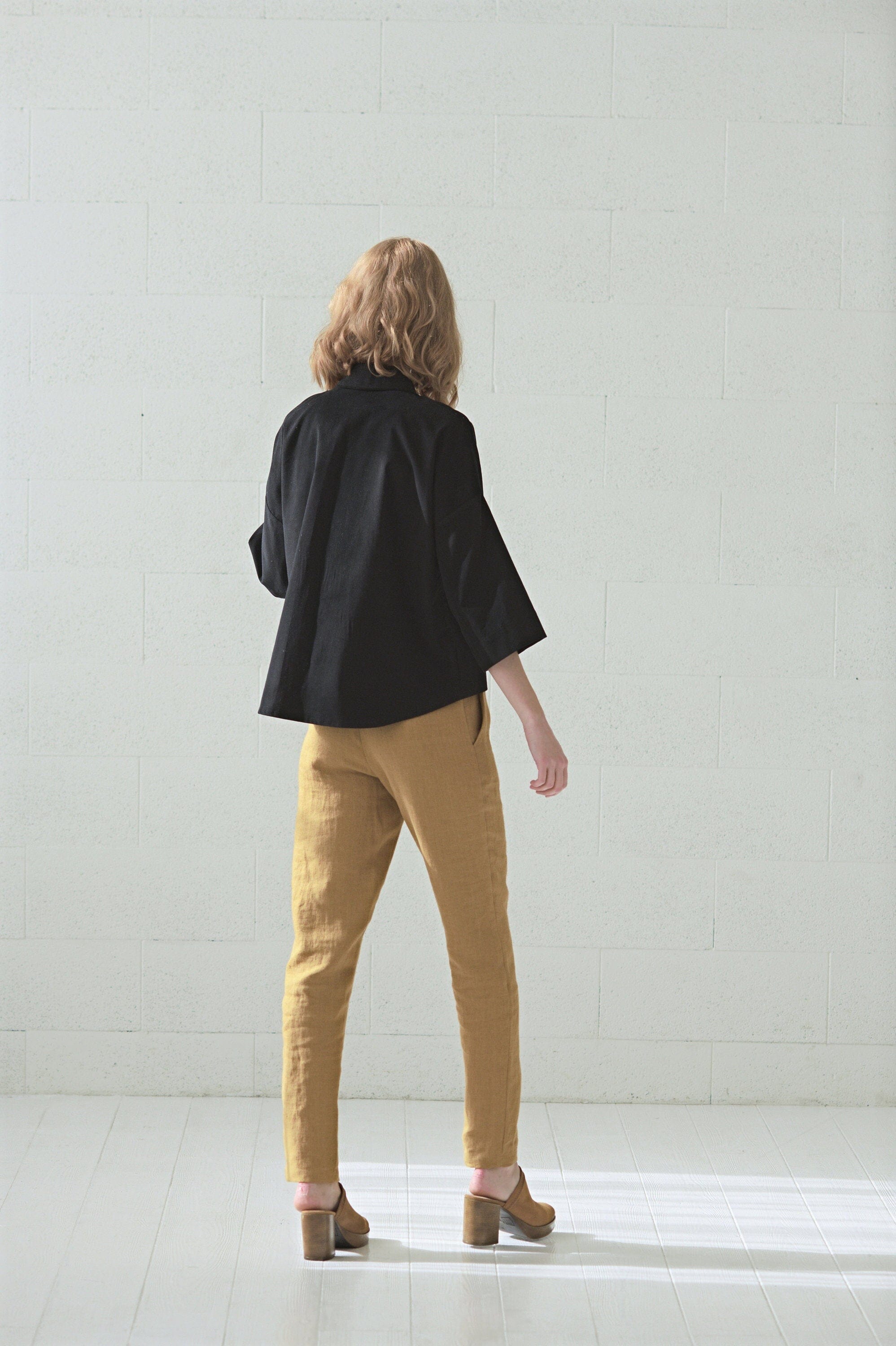 Women Black Short Shirts Buttons Down Old Linen Mill 